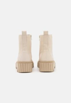 Gabor Enkellaarsjes Met Plateauzool - Panna 9 Gabor Enkellaarsjes Met Plateauzool - Panna -Gabor Schoenen Outlet Verkoop 0b1c6497642f4b4c814eba406c2f34e5