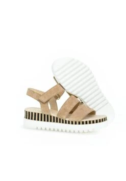 Gabor Sandalen Met Sleehak - Beige -Gabor Schoenen Outlet Verkoop 0befb801a5fd45fba494ec3e6db39bb0