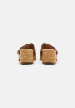 Gabor Comfort Clogs - Camel -Gabor Schoenen Outlet Verkoop 65f889345c3a44a38ac55f55ac88e404