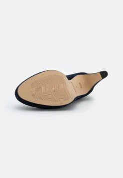 Gabor Hoge Hakken - Dunkelblau 10 Gabor Hoge Hakken - Dunkelblau -Gabor Schoenen Outlet Verkoop 6880fe80800b4b50aff468ab901a7d9a