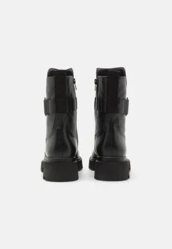 Gabor Comfort Enkellaarsjes Met Plateauzool - Schwarz 9 Gabor Comfort Enkellaarsjes Met Plateauzool - Schwarz -Gabor Schoenen Outlet Verkoop f5b420df85e24154997571a3359b58cd